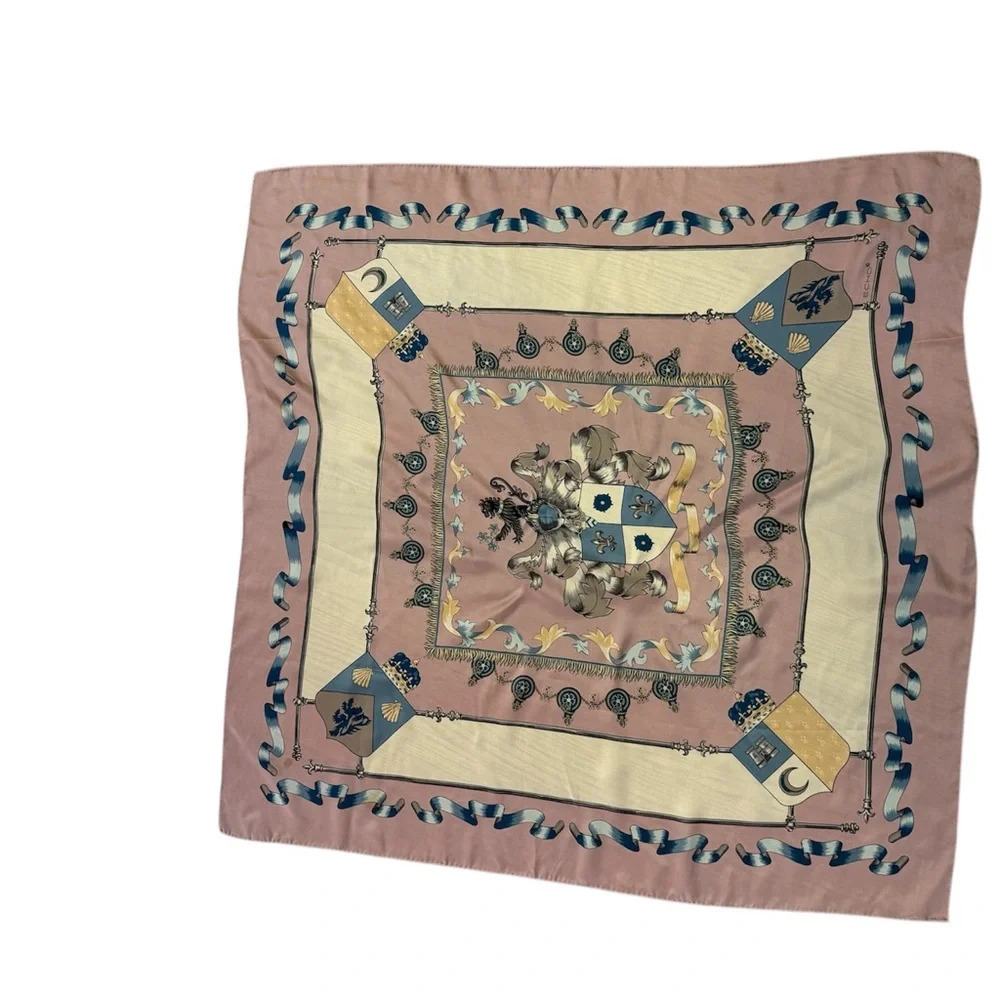 Echo scarf .Perfect colors chic and elegant . In great condition silk scarf